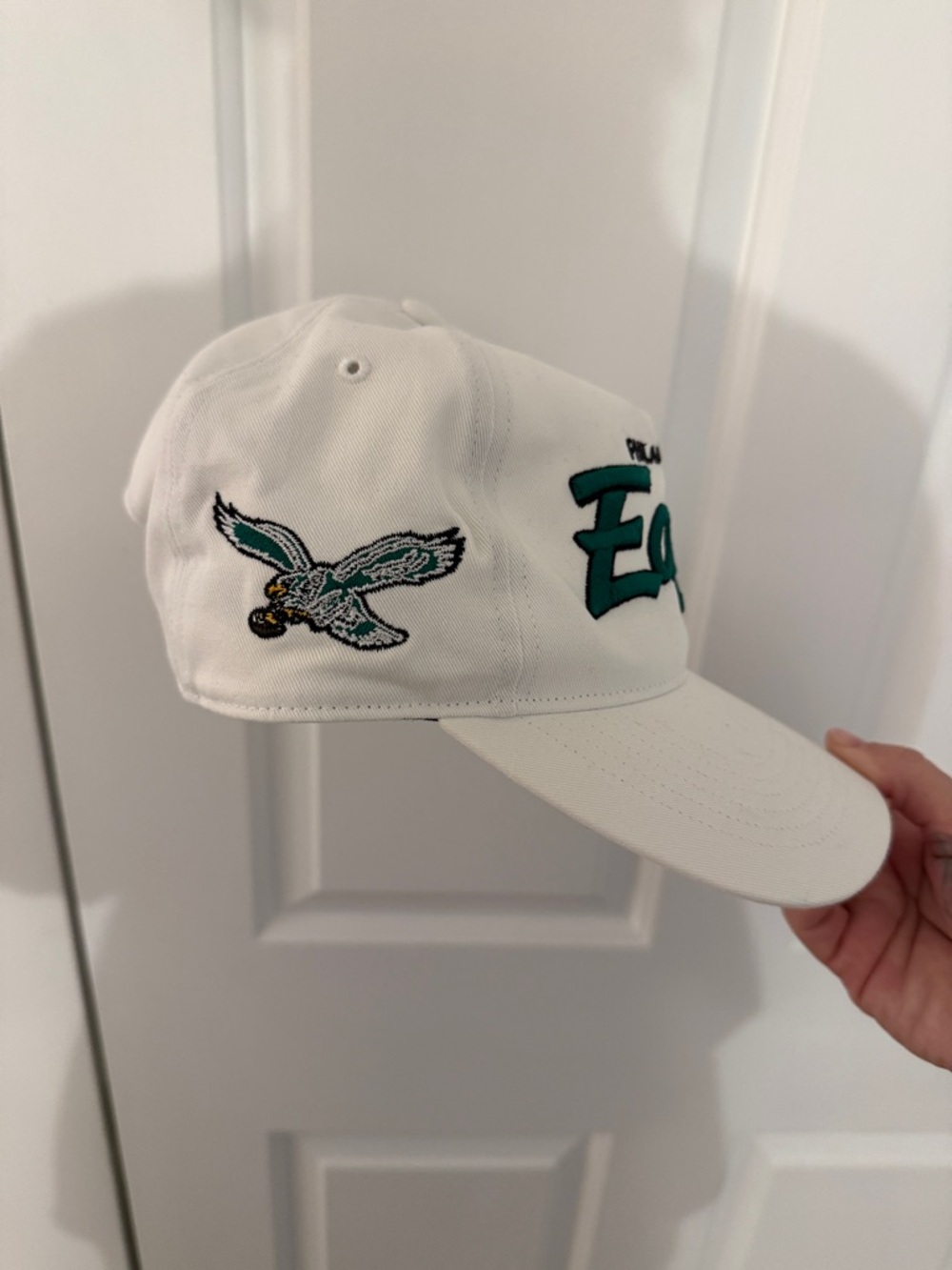 White Philadelphia Eagles Embroidered Logo Baseball Cap